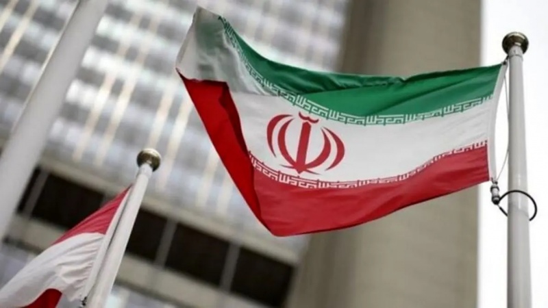 Iran: Klaim Pengiriman Rudal Balistik dari Iran ke Rusia adalah Kebohongan Amerika
