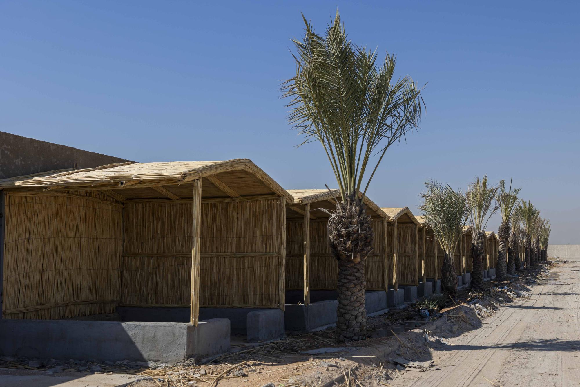 Al-Abbas shrine continues to implement Waha rest project on Najaf – Karbala road