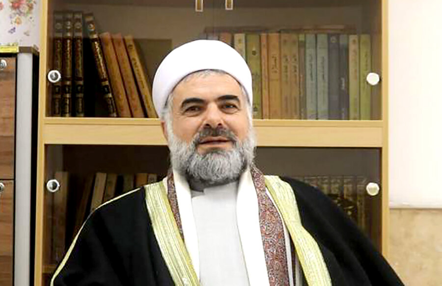 Mamosta Behmenî di hevpeyvînekê de ligel ABNA: Cenazeyê şehîd Nasrullah û Safieddîn dê bibe handanek ji bo alîgirên berxwedanê