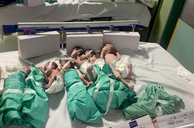 ज़ायोनी सेना के बाद अब ग़ज़्ज़ा के बच्चों पर सर्दी का क़हर, 15 की मौत