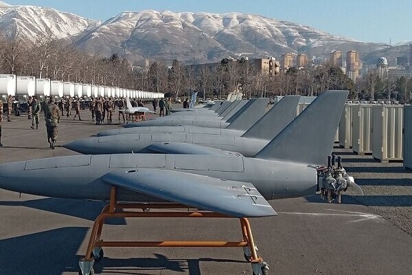Iran Perkuat Militer dengan Tank, Lapis Baja, dan Drone Canggih