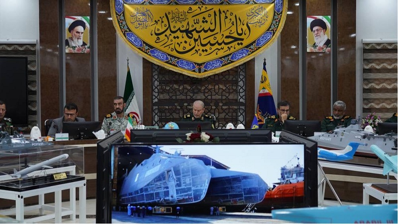 Военные из 8 стран посетили иранский остров Бумуса и Ормузский пролив