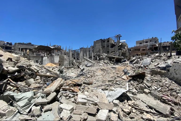 قطر تعلن بدء وقف إطلاق النار والعدو الصهيوني يواصل قصفه لغزة