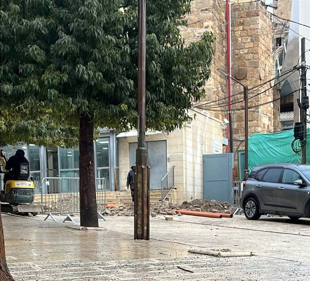 Al-Khalil Municipality warns of excavations at the Ibrahimi Mosque