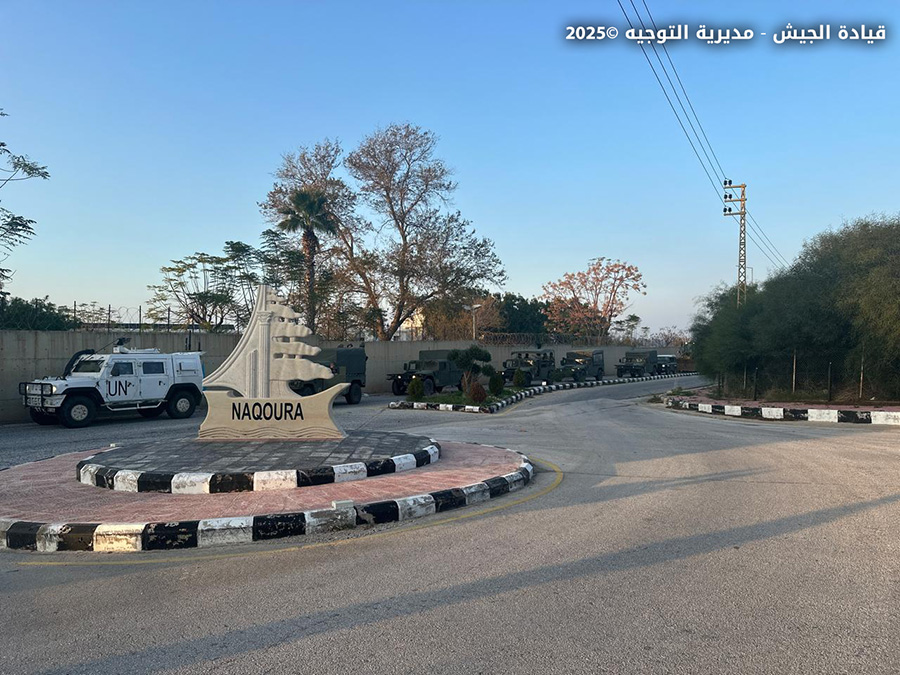  Lebanese army announces start of troops deployment in Naqoura border after withdrawal of Israeli terrorists 
