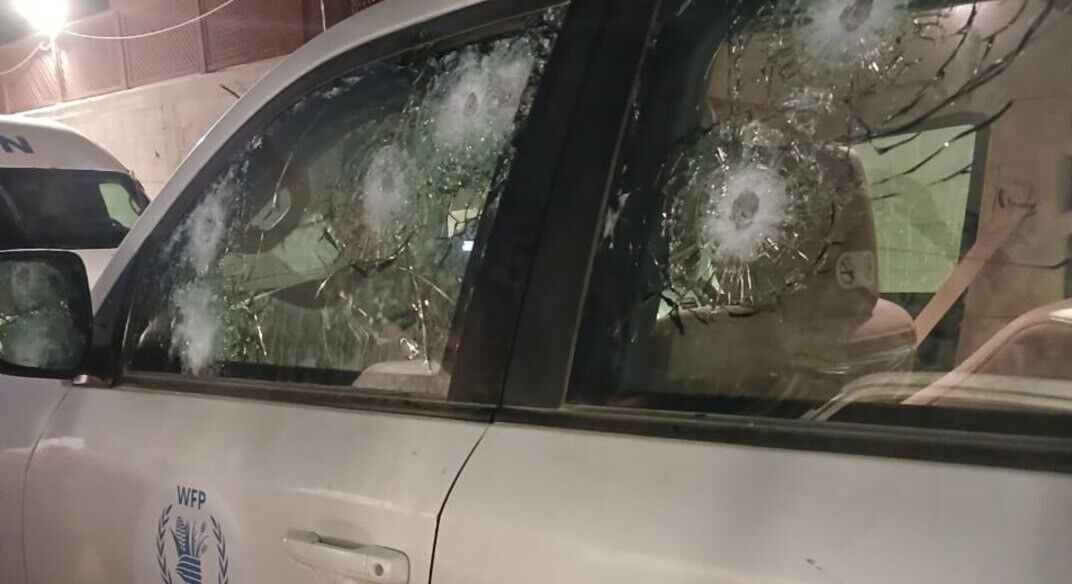  Israeli forces shoot at UN aid convoy in Gaza