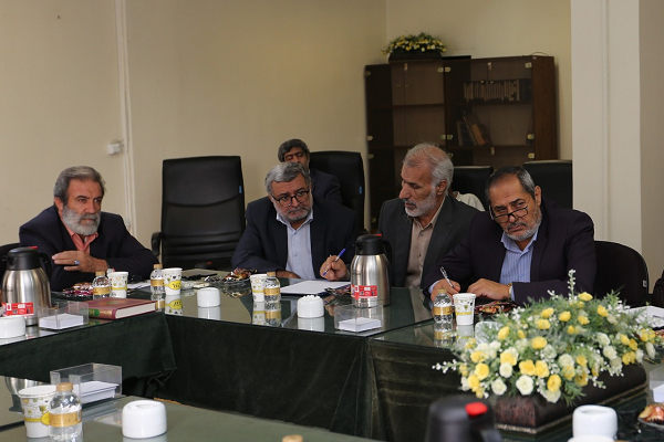 انعقاد ندوة تخصصية لدراسة "المشترکات بین القرآن والإنجیل والتوراة"
