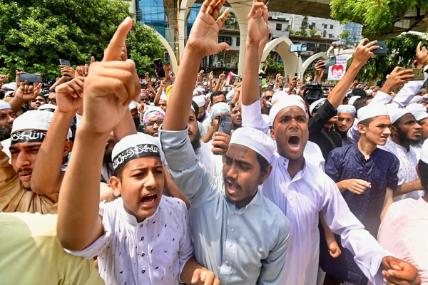 Quran desecration in Bangladesh draws protests