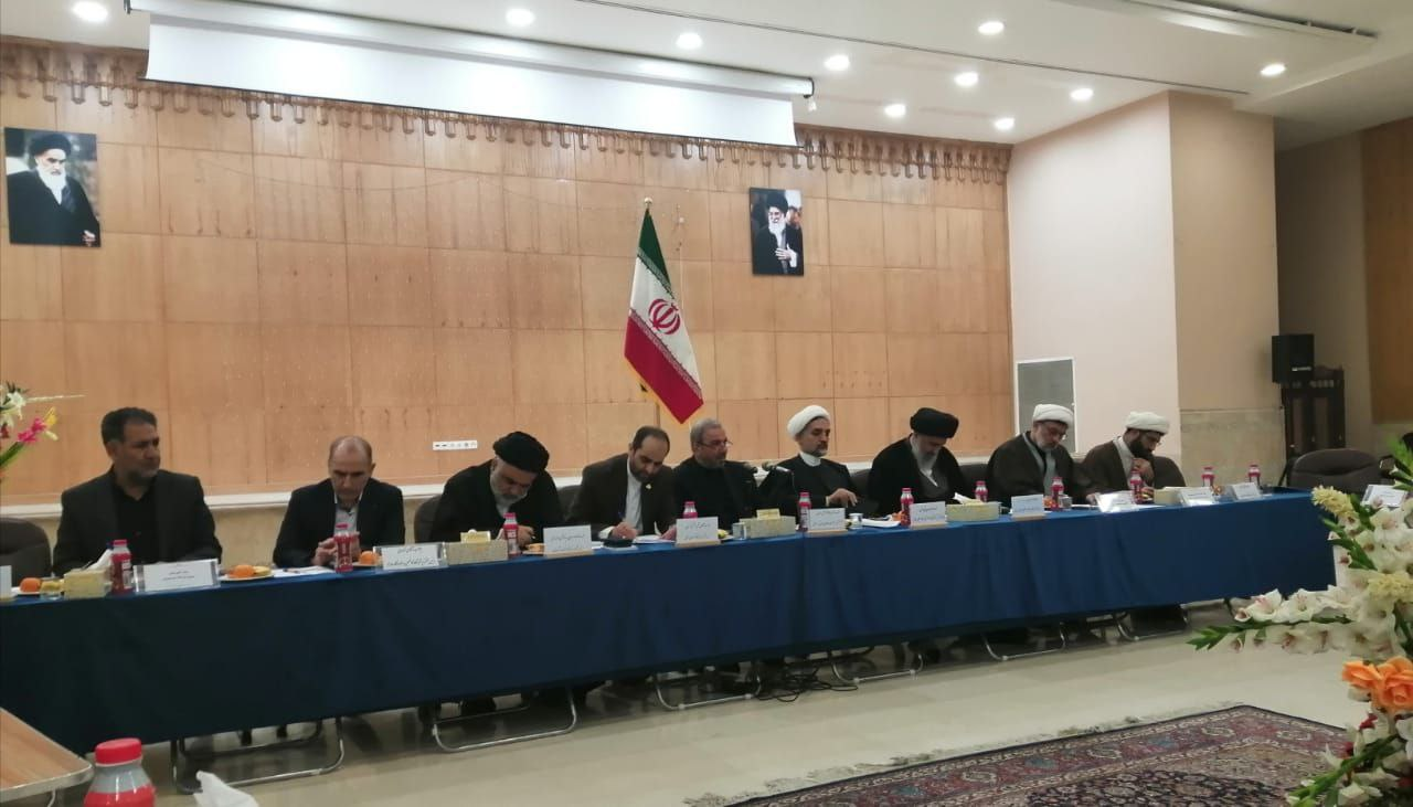 اولین نشست ستاد اربعین عراق (سال ۱۴۰۲) در محل کنسولگری جمهوری اسلامی ایران در کربلای معلی