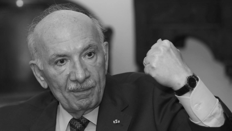 حسینی الحسینی رئیس اسبق پارلمان لبنان و از موسسان جنبش أمل درگذشت