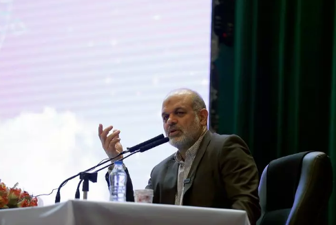 نرخی بەنزین لە ئێران بەرز نابێتەوە/ بەنزین تەنیا یەک نرخی دەبێت