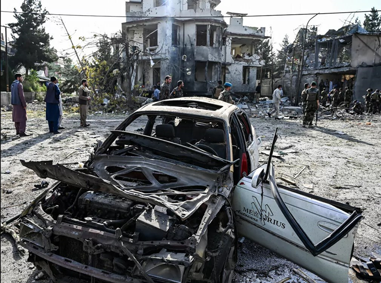 مصدر يؤكد مقتل حاكم إقليم بدخشان الافغاني في انفجار سيارة مفخخة 