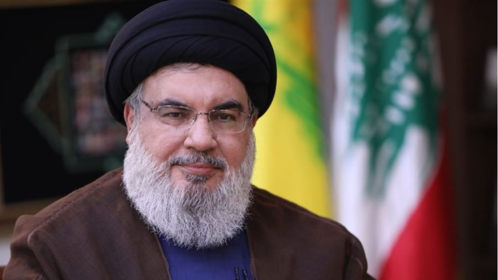 فیديو | والد السيد حسن نصرالله يلقي قصيدة لسماحته
