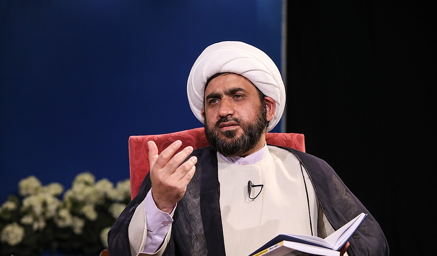 شهید صدر، پیشگام تولید علوم انسانی بومی بود | ضرورت ارتباط نخبگان حوزه‌های علمیه با نخبگان غربی