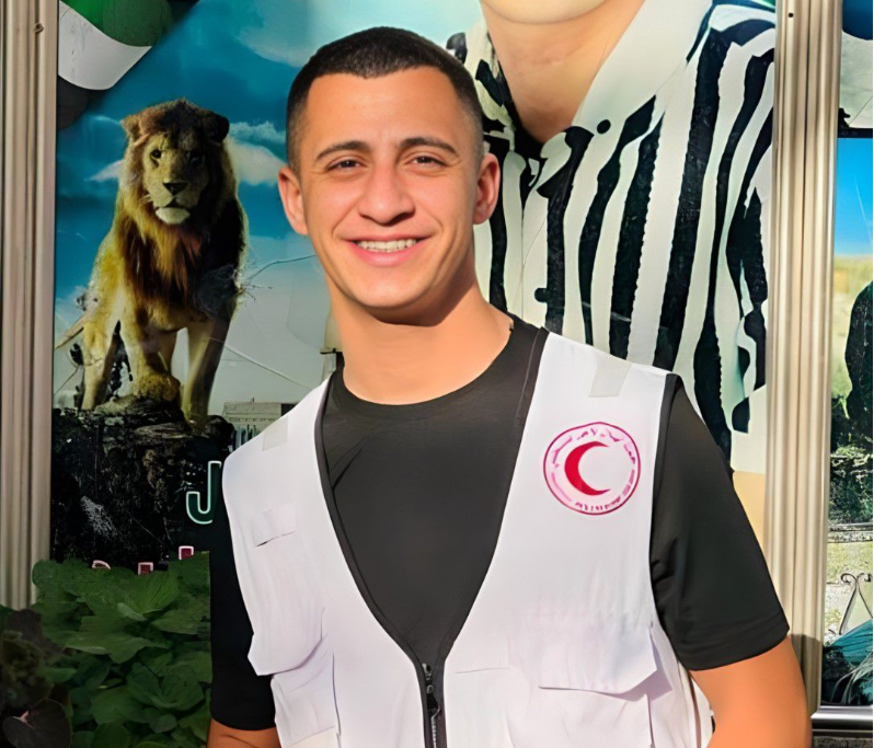 Palestinian paramedic succumbs to wounds from Israeli army gunfire in Balata camp