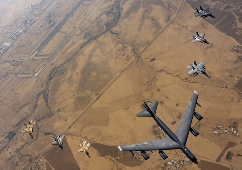US warplanes patrolling skies over Yemen: Report