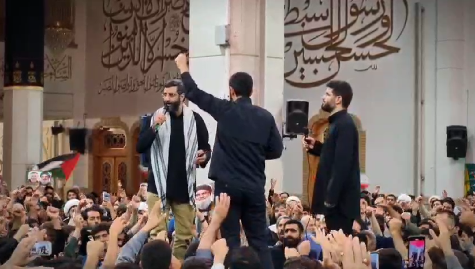 Video| Mkusanyiko mkubwa wa "Labbaika Yaa Khamenei" katika Haram Tukufu ya Hadhrat Maasoumah (s.a)