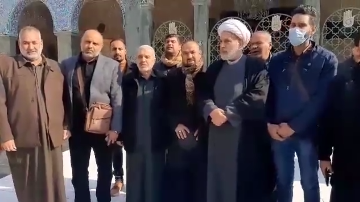 Video | Msafara wa Kwanza wa Mazuwwari wa Iraq baada ya kuanguka kwa Serikali ya Assad umeingia kwenye Haram ya Hazrat Zainab (s.a)