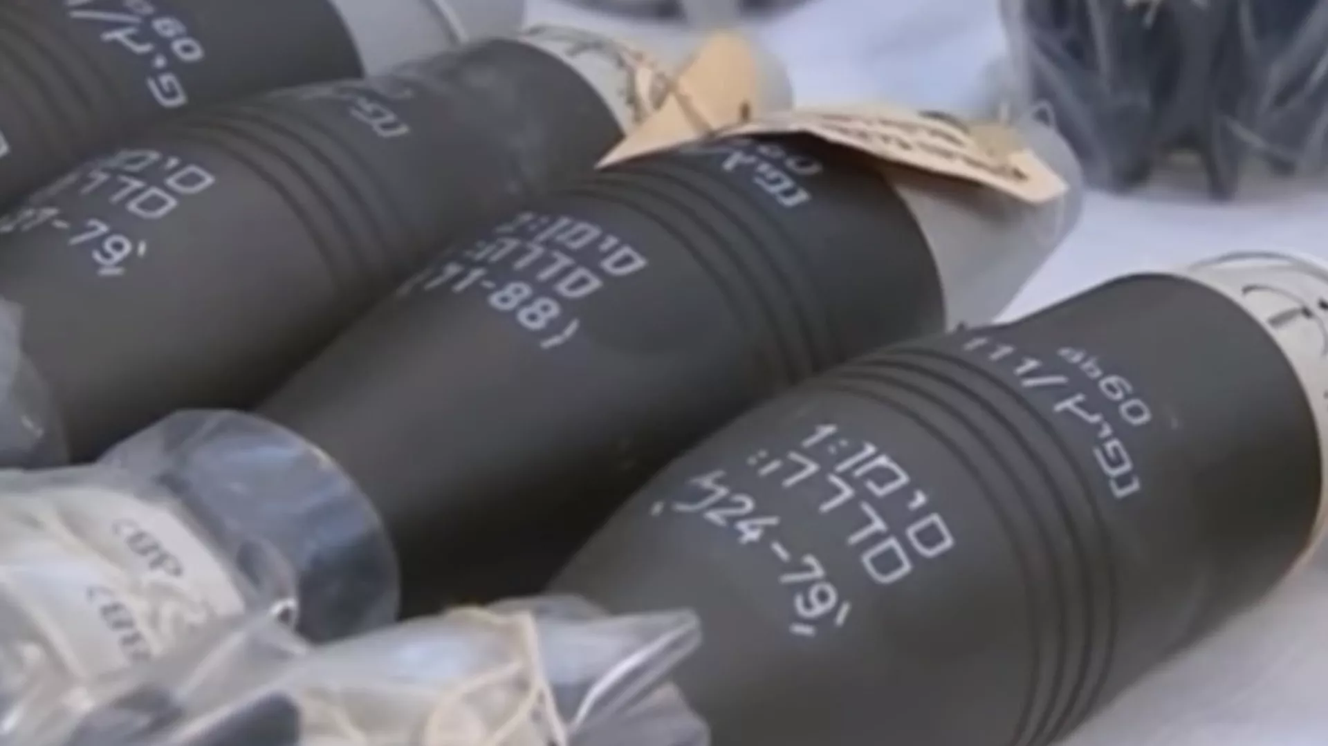 Serviços secretos da Síria encontram túnel do Daesh com armas e munições