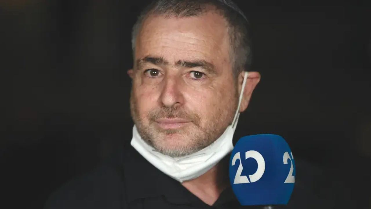Siyonist gazeteci Riklin soykırımı desteklediğini açıkladı