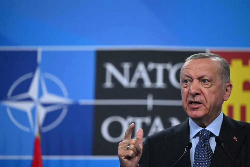 Foreign Policy Dergi: Türkiye'yi NATO'dan Çıkarmanın Zamanı Geldi