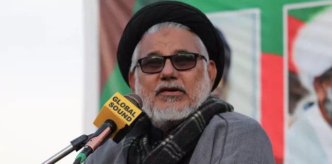 علامه نقوی: قدرت‌های استعماری حتی با شنیدن نام قاسم سلیمانی می‌لرزند