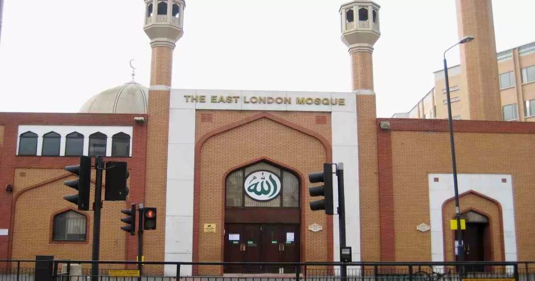 London’s Muslim community unites against systematic robberies