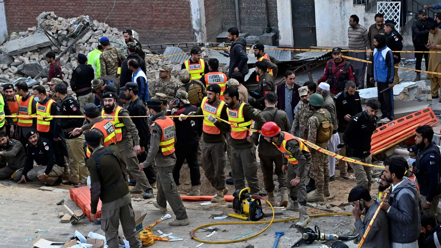 جمعه خونین پاکستان | دو انفجار انتحاری دیگر به وقوع پیوست