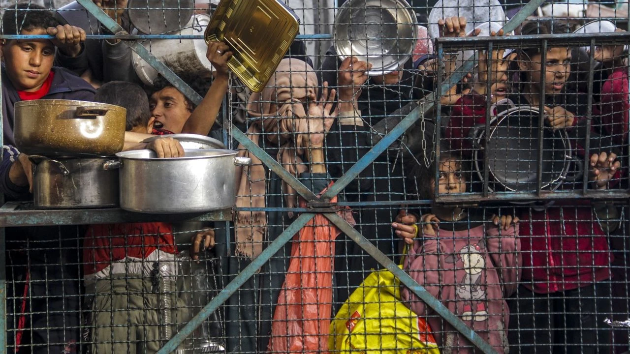 UNICEF: Gazze yok oluş ve kıtlığın eşiğinde