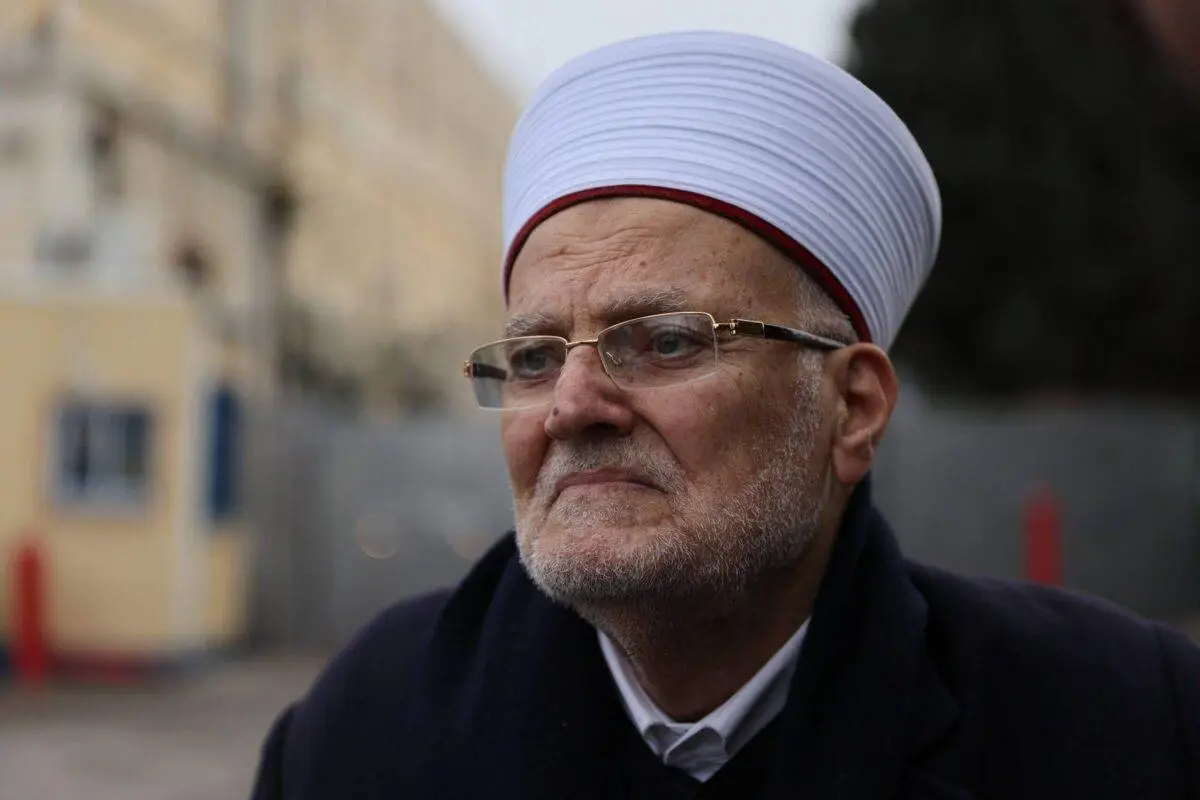 Al-Aqsa Mosque Imam arrested over paying tribute to Martyr Haniyah