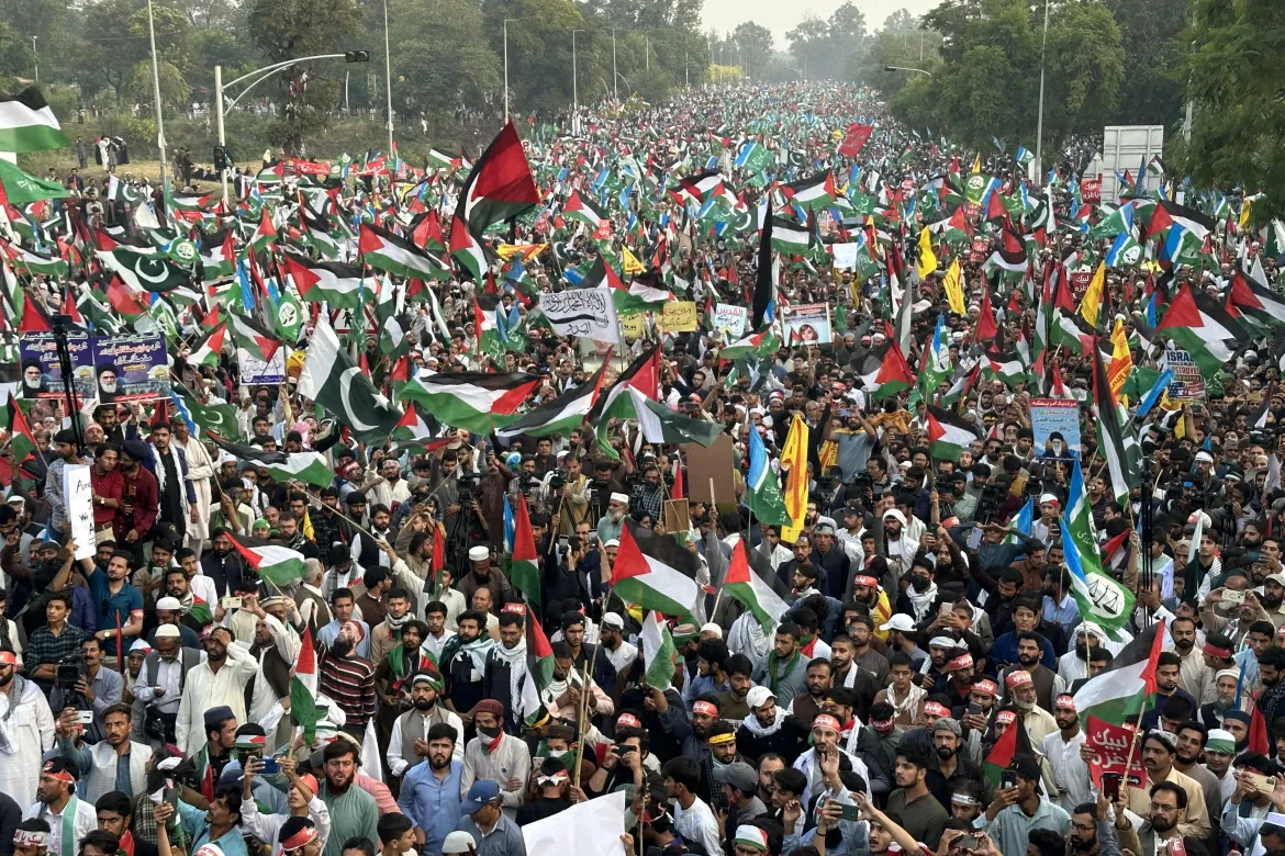 Thousands rally worldwide in solidarity with Gaza