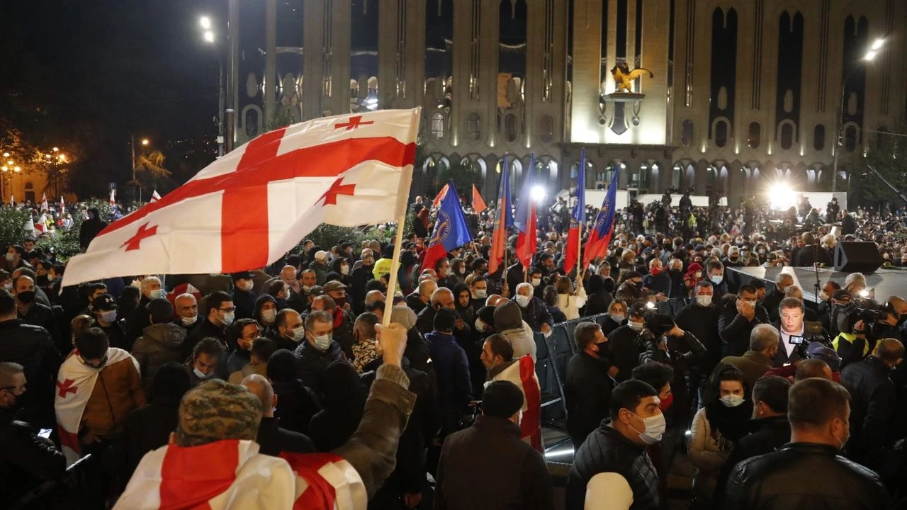 Gürcistan'daki AB yanlısı gösteriler 28 gündür devam ediyor