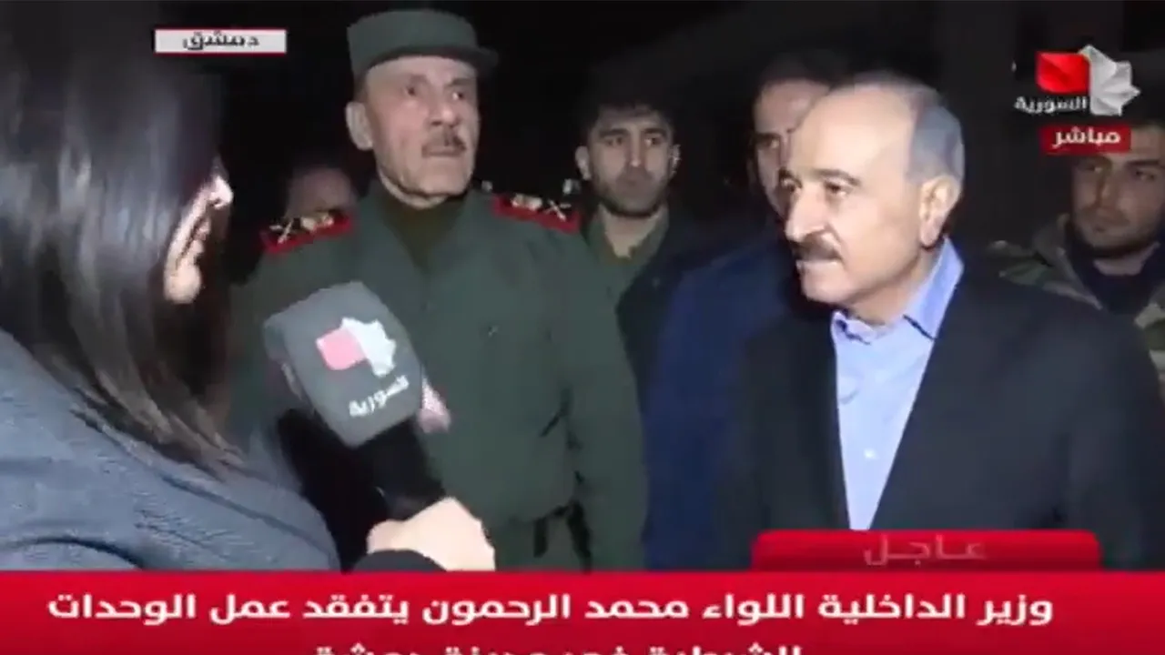 Suriye İçişleri Bakanı Şam sokaklarında