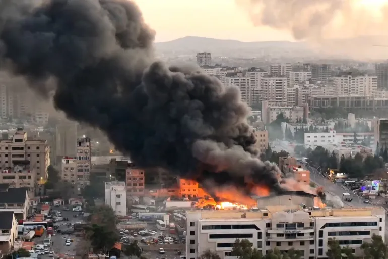 فیديو | إسرائيل قصفت منشأة أبحاث مركزية في دمشق