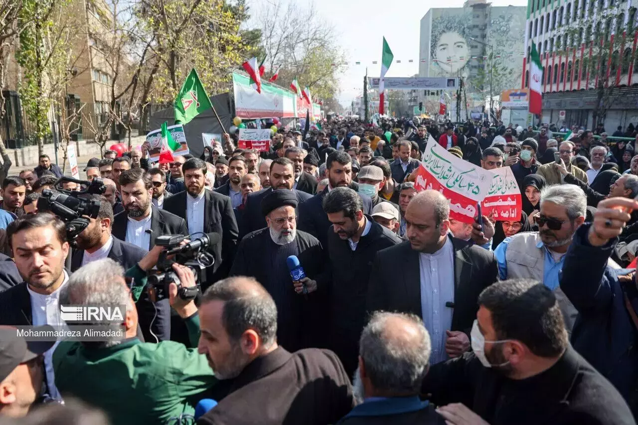 People choose honor over humiliation through Islamic Revolution: Iran President