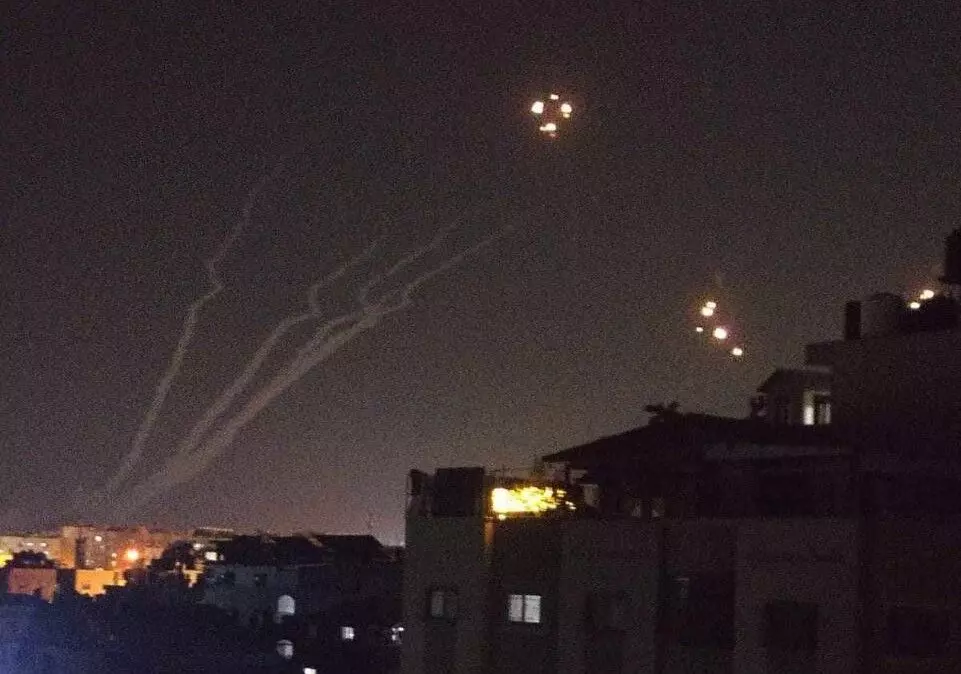   Serangan Roket Perlawanan Palestina di Wilayah Pendudukan
