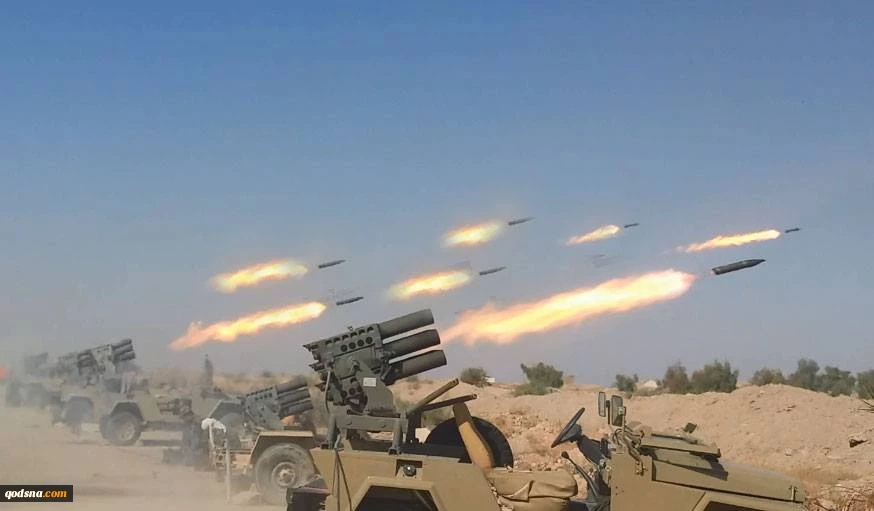 المقاومة الاسلامية اللبنانية تقصف مقر قيادة الجولان الصهيوني بعشرات الصواريخ