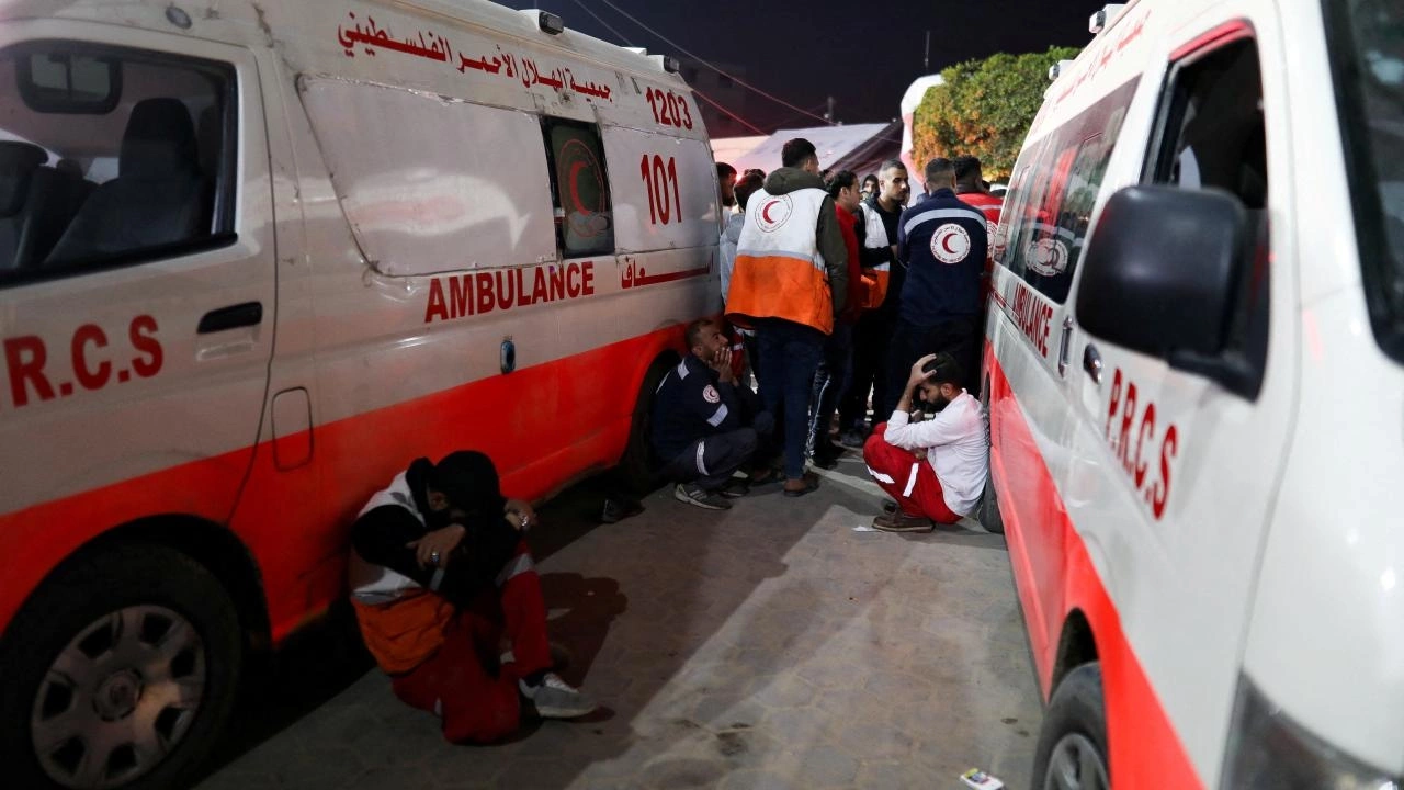 İşgalci İsrail Filistin Kızılayını bombaladı
