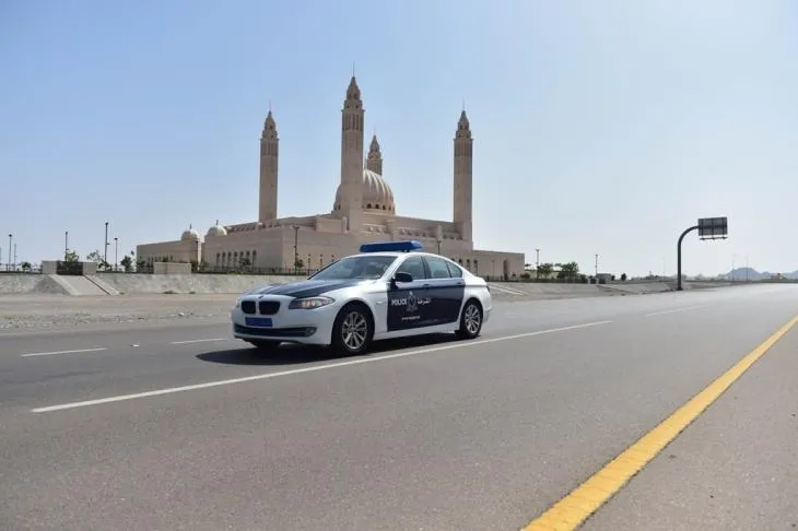الشرطة العُمانية تعلن عن هوية المُهاجمين الإرهابيين على المجلس العاشورائي في مسقط