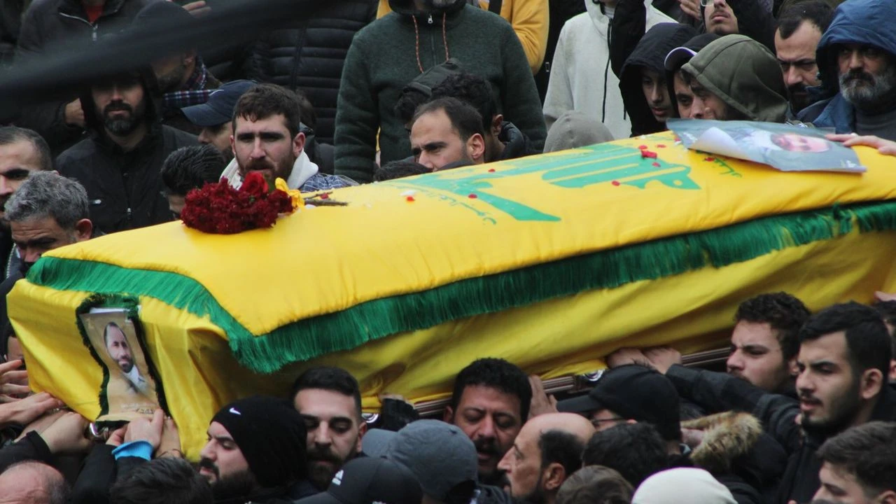 Hizbullah bir askerinin şehit olduğunu duyurdu