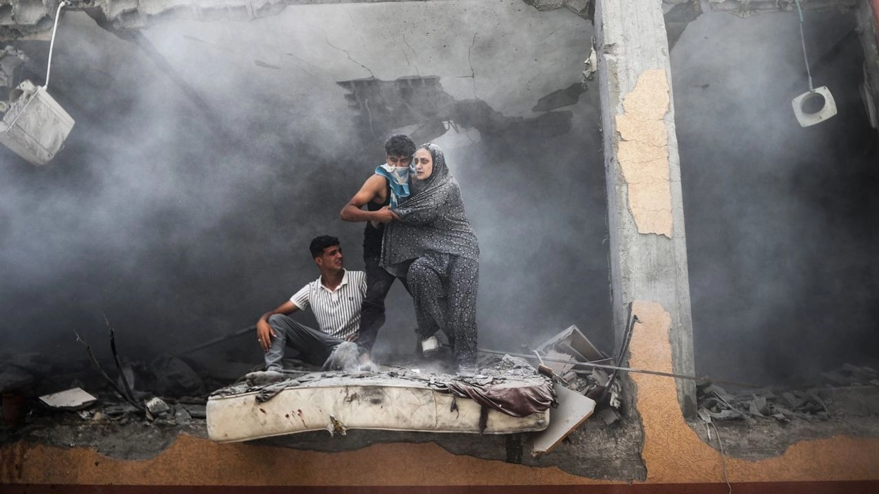 İşgalci İsrail'in Refah'a yönelik saldırıları sürüyor