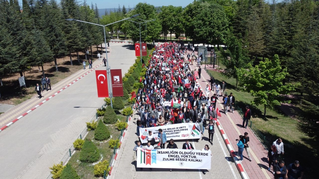 Üniversitelerden Gazze'ye destek yürüyüşü