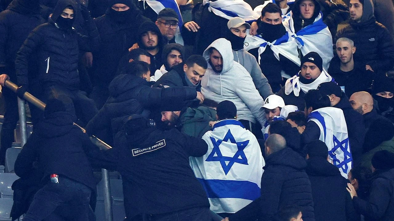 Fransa-İsrail futbol maçında gergin anlar yaşandı