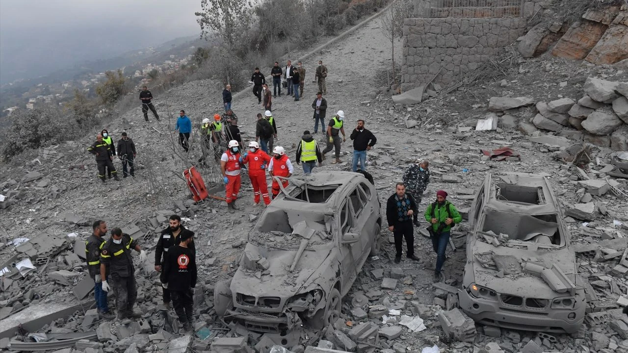 Lübnan'da 190 sağlık çalışanı şehit oldu
