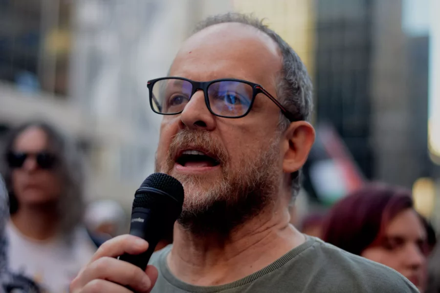 Brazilian journalist fined, ordered to delete posts over criticizing Israeli war in Gaza