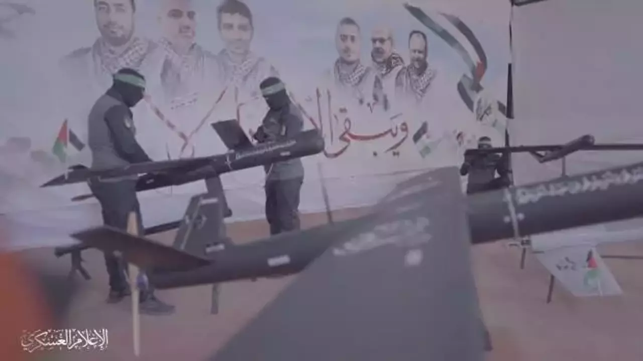 Kassam, Siyonistleri intihar dronuyla avladı