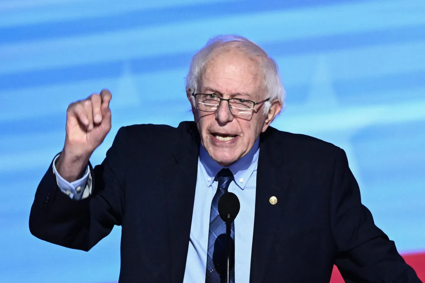 Netanyahu waging full-scale war against Palestinian: Top American Senator