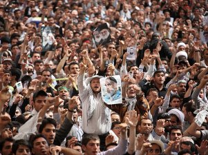 تمام زائران مراسم ارتحال حضرت امام(ره) بیمه حوادث می‌شوند