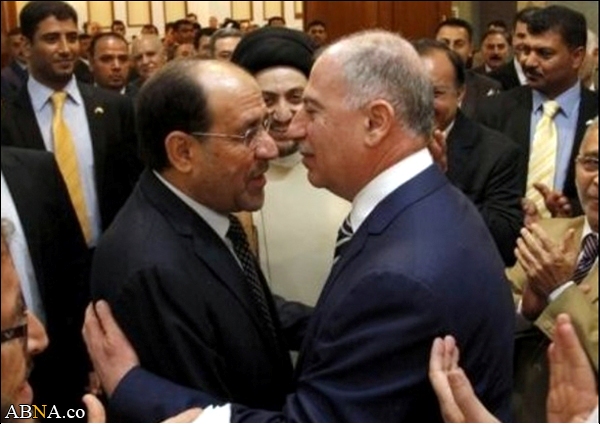 عکس/ آشتی و مصالحه رئیس پارلمان و نخست وزیر عراق