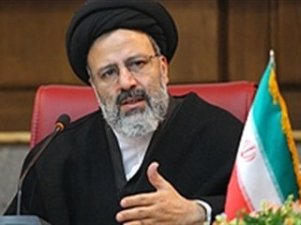 قیام 15 خرداد علیه استبداد داخلی و استعمار خارجی بود